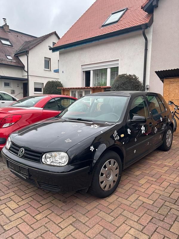 Gebraucht VW Golf IV 75 PS (55 kW) 2001 Schwarz Kleinwagen