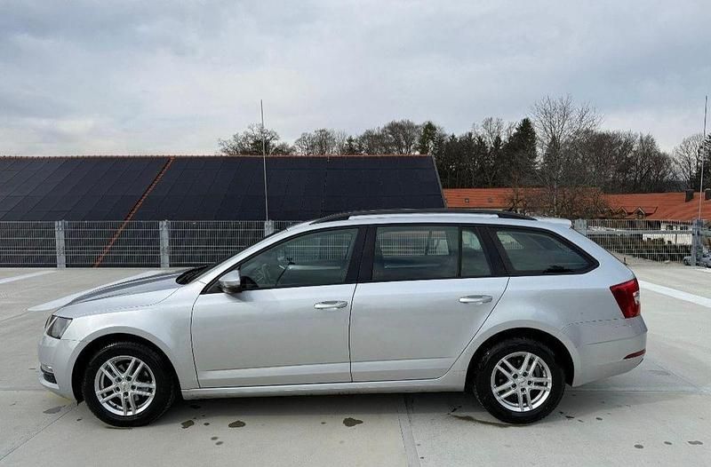 Gebraucht Skoda Octavia Ambition 116 PS (85 kW) 2018 Silber Kombi