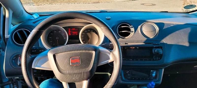Gebraucht Seat Ibiza 2008 Silber Kleinwagen