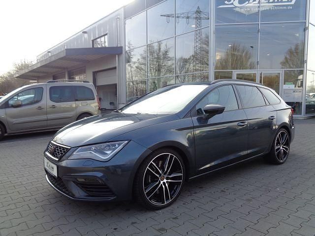 Grau Gebraucht 2019 Seat Leon ST 4Drive Kombi | 22.440 € (Etwas zu teuer) - Bild 1/4