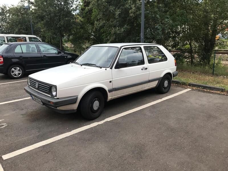 Weiß Gebraucht 1990 VW Golf II Limousine | 1.000 € - Bild 1/2