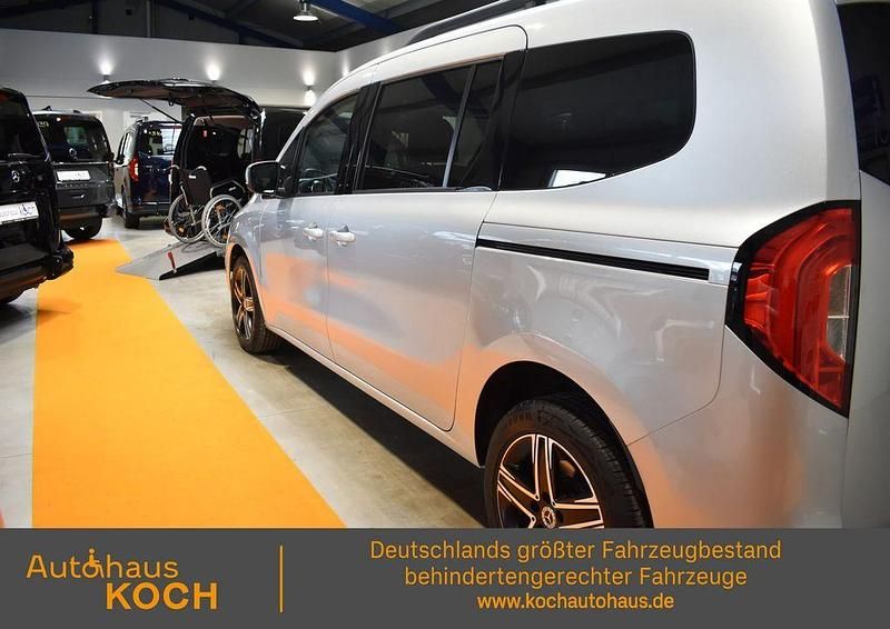 Gebraucht Mercedes T180 Progressive 131 PS (96 kW) 2025 Lackfarbe helvinsilber metalli Van / Kleinbus