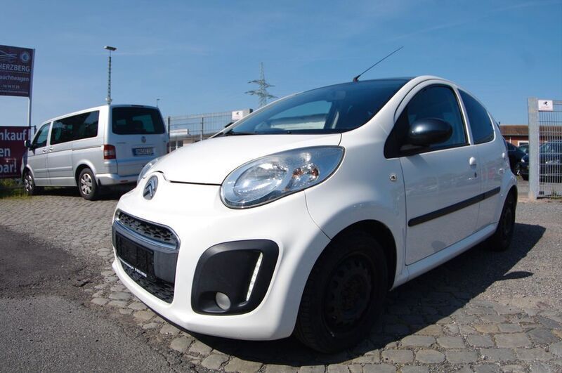 Weiß Gebraucht 2014 Citroën C1 SELECTION Kleinwagen | 2.999 € (Fairer Preis) - Bild 1/4