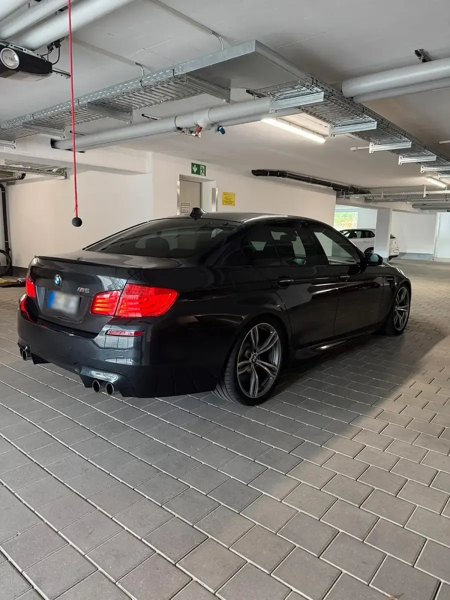 Gebraucht BMW M5 Performance 560 PS (411 kW) 2012 Grau Limousine