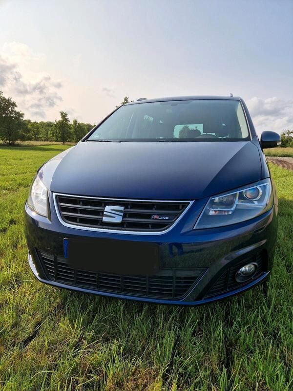 Blau Gebraucht 2019 Seat Alhambra FR-Line Van / Kleinbus | 29.990 € (Etwas zu teuer) - Bild 1/4