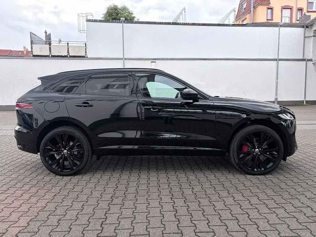 Gebraucht Jaguar F-Pace R-Dynamic 300 PS (220 kW) 2024 Schwarz SUV