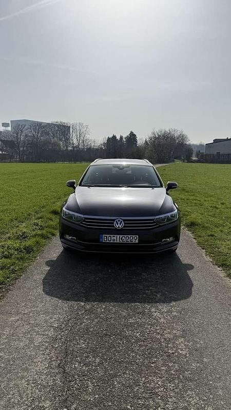 Gebraucht VW Passat Highline 190 PS (139 kW) 2018 Kombi
