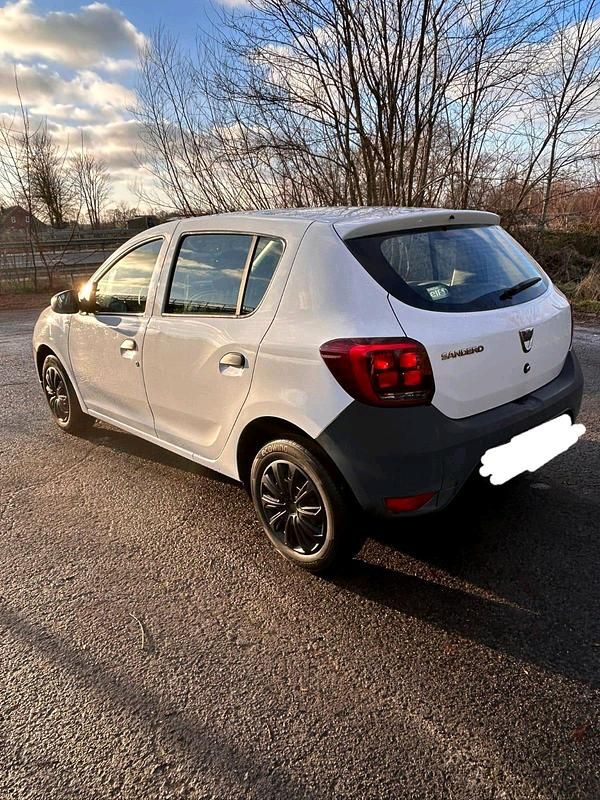 Gebraucht Dacia Sandero 74 PS (54 kW) 2019 Weiß Kombi