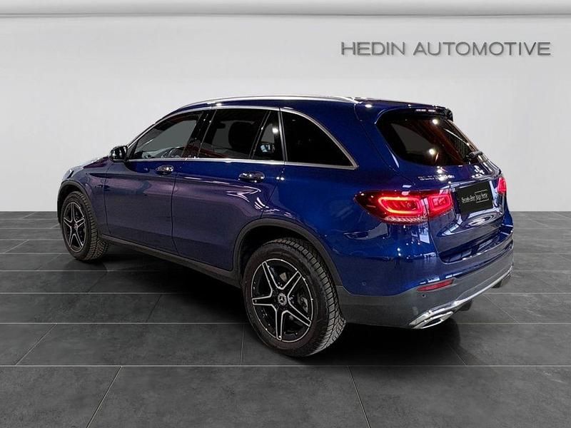 Gebraucht Mercedes GLC300e AMG 194 PS (142 kW) 2021 Blau Limousine
