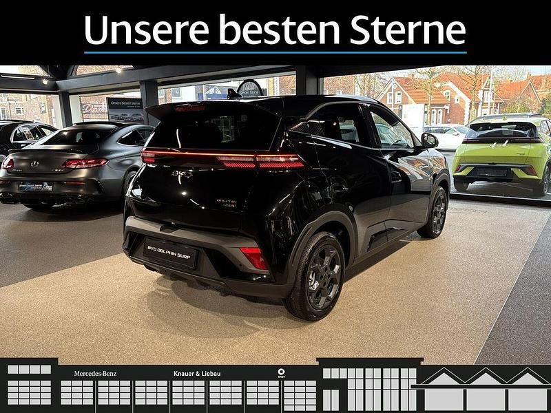 Neu BYD Dolphin Surf Comfort 114 kW (156 PS) 2026 Polar night black Kleinwagen