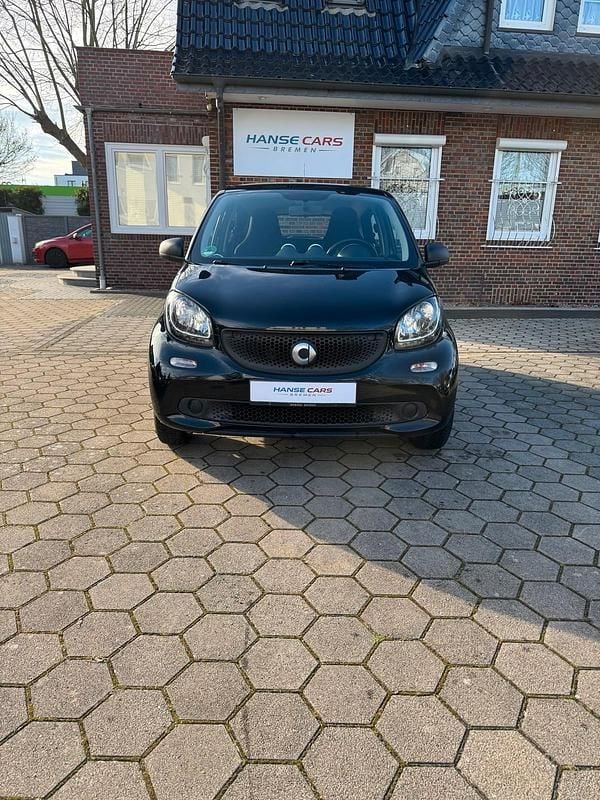 Second-hand Smart ForFour 61 CP (44 kW) 2016 Negru Hatchback
