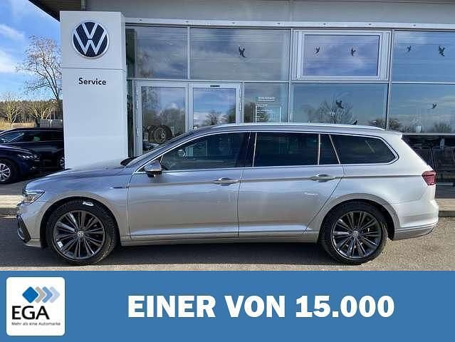 Silber metallic Gebraucht 2020 VW Passat GTE Kombi | 25.080 € (Etwas zu teuer) - Bild 1/4