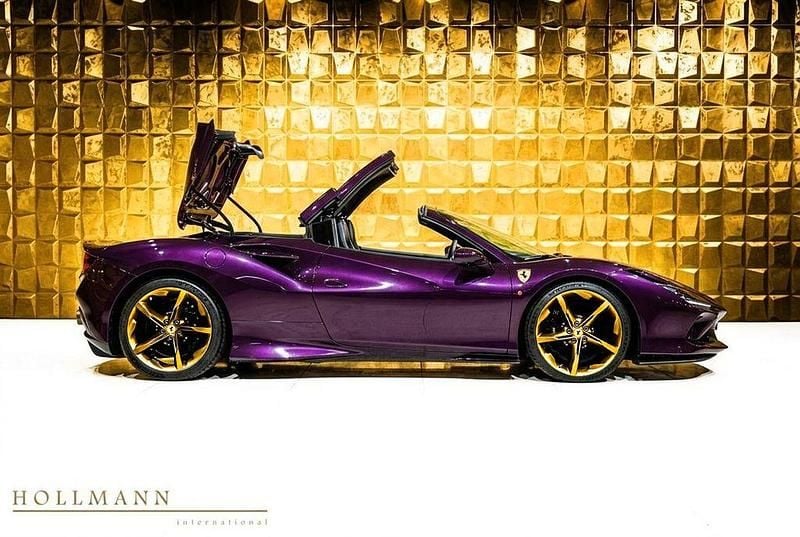 Neu Ferrari SF90 999 PS (734 kW) 2026 Violett Cabrio