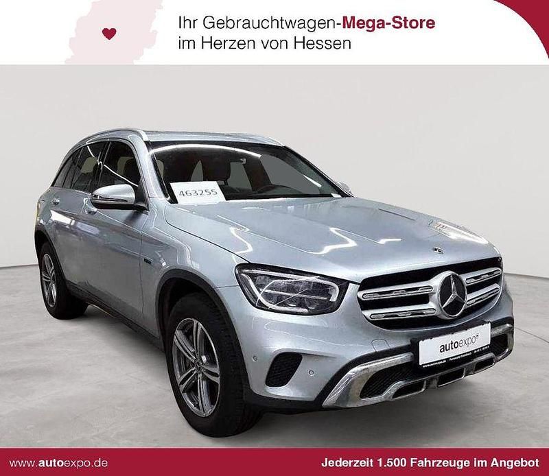 Silber Gebraucht 2021 Mercedes GLC300e SUV | 24.689 € (Fairer Preis) - Bild 1/4