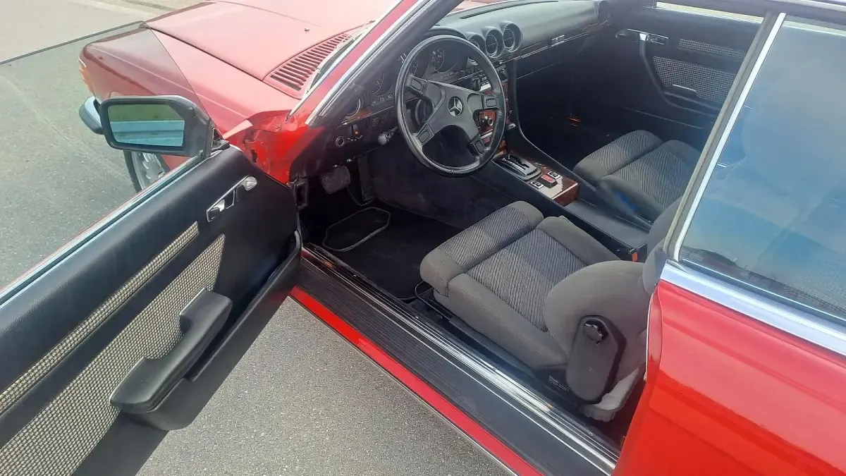 Gebraucht Mercedes SLC280 177 PS (130 kW) 1978 Rot Coupé