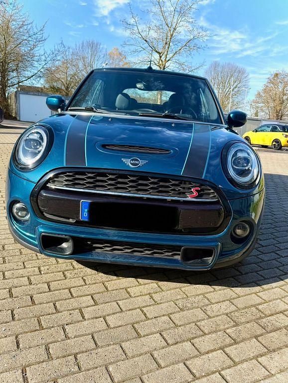 Gebraucht Mini Cooper S 178 PS (130 kW) 2021 Blau Kleinwagen