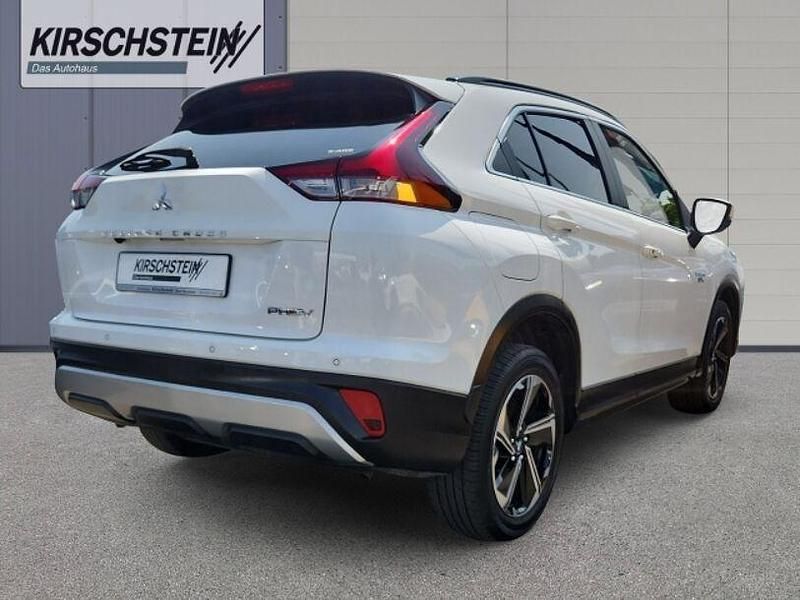 Gebraucht Mitsubishi Eclipse Cross Plus 188 PS (138 kW) 2022 Weiss SUV