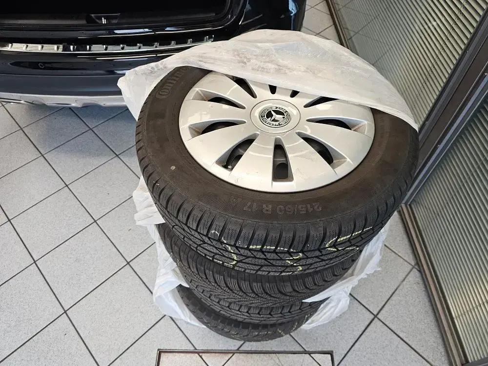 Usata Mercedes GLA200 156 CV (114 kW) 2018 Nero SUV
