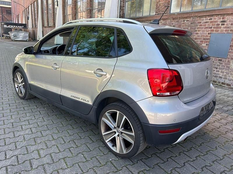 Gebraucht VW Polo Cross 90 PS (66 kW) 2011 Beige Kleinwagen