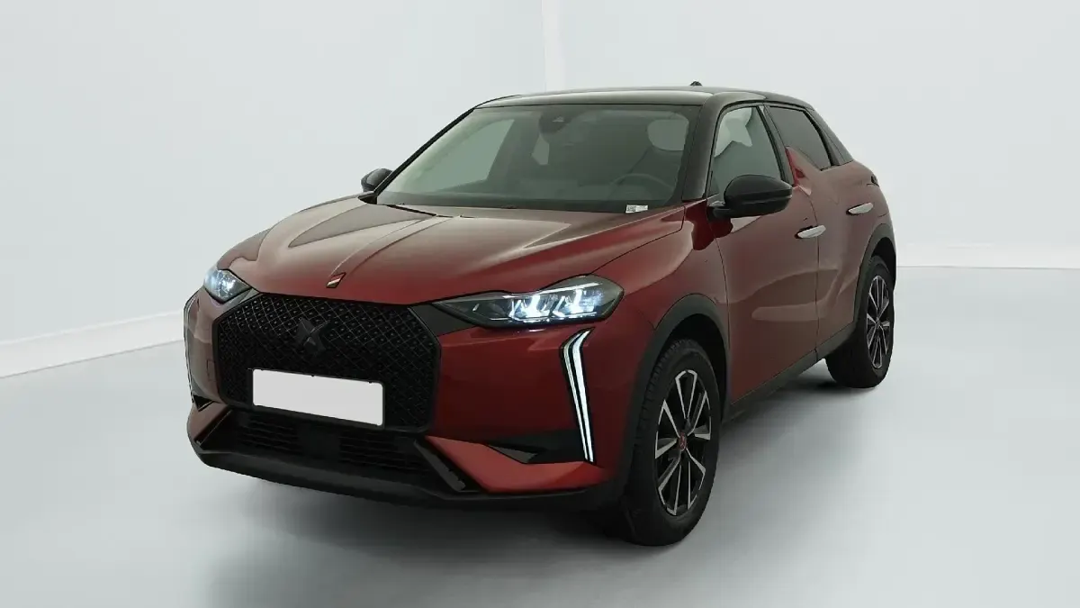 Gebraucht DS Automobiles DS3 Performance 101 PS (74 kW) 2024 (rouge diva toit noir) SUV