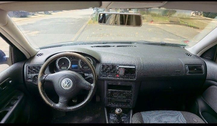 Blau Gebraucht 2003 VW Golf IV Edition Limousine | 1.200 € (Guter Preis) - Bild 1/4