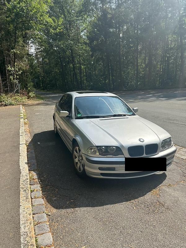Silber Gebraucht 2000 BMW 328 Limousine | 3.500 € (Fairer Preis) - Bild 1/4