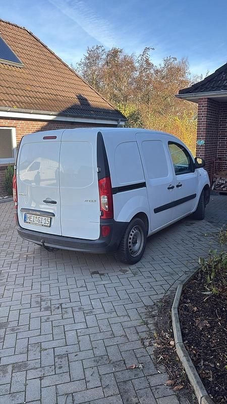 Gebraucht Mercedes Citan 111 110 PS (80 kW) 2021 Weiß Van / Kleinbus