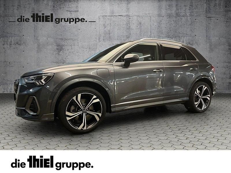 Grau Gebraucht 2022 Audi Q3 S-Line SUV | 33.790 € (Etwas zu teuer) - Bild 1/4