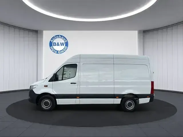 Gebraucht Mercedes Sprinter 170 PS (125 kW) 2024 Weiß Van