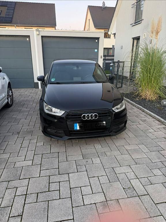 Gebraucht Audi A1 S-Line 90 PS (66 kW) 2015 Schwarz Kleinwagen