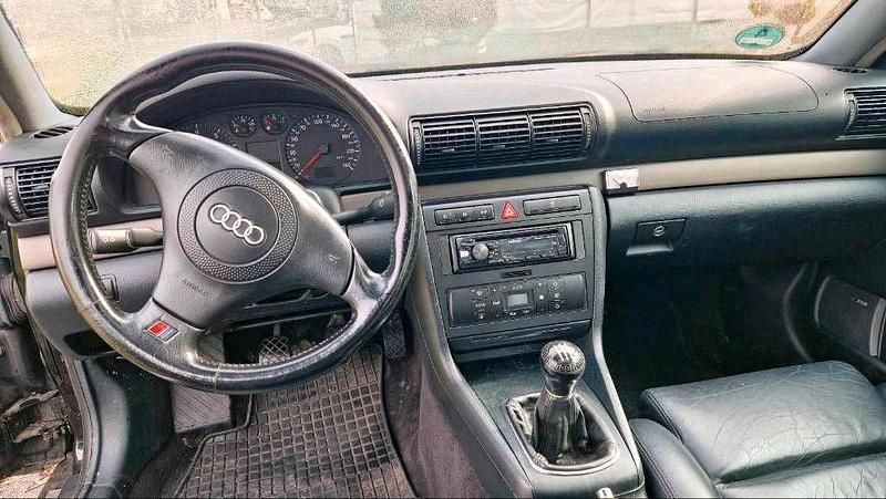 Gebraucht Audi A4 165 PS (121 kW) 1999 Schwarz Kombi