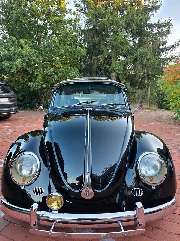 Schwarz Gebraucht 1970 VW Käfer Kleinwagen | 29.000 € - Bild 1/4