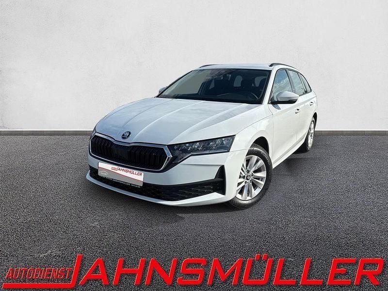 Weiß Neu 2025 Skoda Octavia Essence Kombi | 30.900 € (Guter Preis) - Bild 1/4