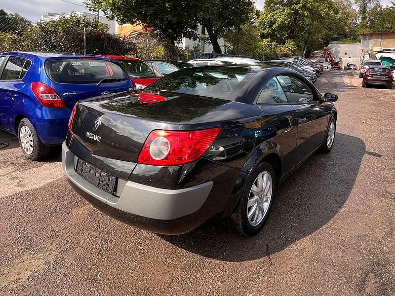 Gebraucht Renault Mégane Cabriolet Dynamique 111 PS (81 kW) 2007 Grau Cabrio
