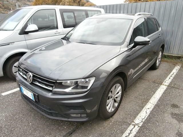 Grau Gebraucht 2019 VW Tiguan Comfortline SUV | 14.000 € (Guter Preis) - Bild 1/4