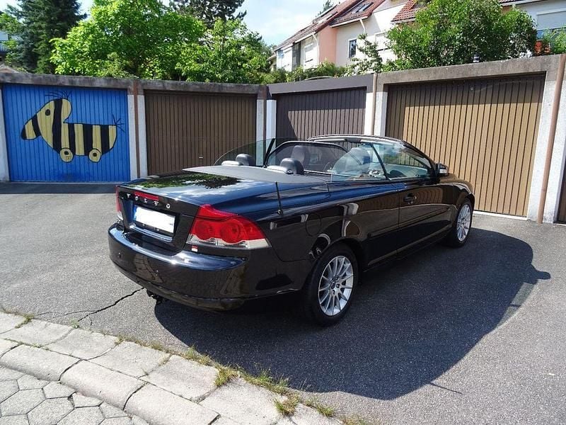 Gebraucht Volvo C70 Kinetic 140 PS (102 kW) 2008 Schwarz Cabrio