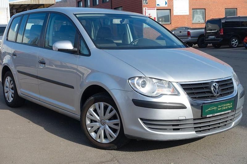 Gebraucht VW Touran Conceptline 102 PS (75 kW) 2008 Silber Van / Kleinbus