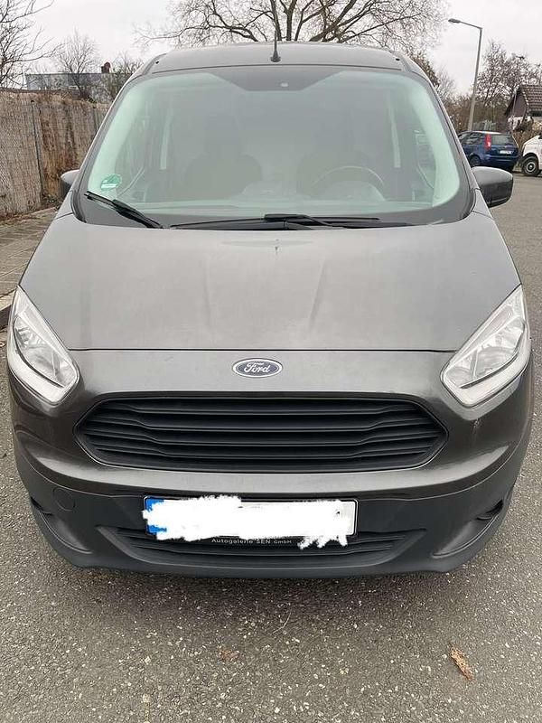 Grau Gebraucht 2017 Ford Transit Trend Van | 5.499 € (Fairer Preis) - Bild 1/4