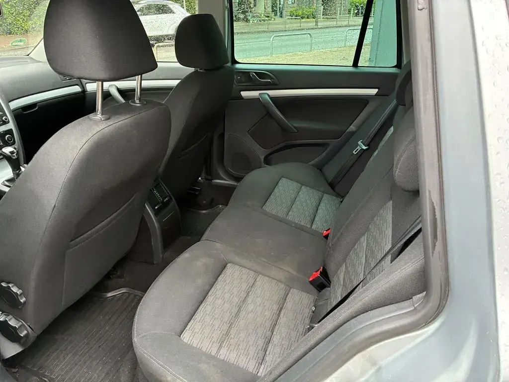 Gebraucht Skoda Octavia Impuls Edition 122 PS (89 kW) 2011 Silber Kombi