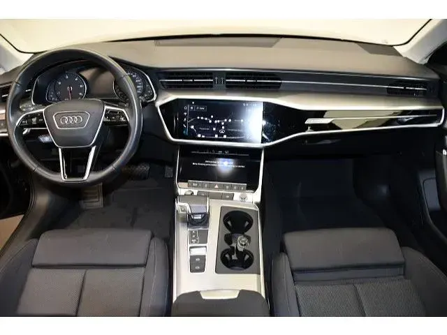 Gebraucht Audi A6 Sport 204 PS (150 kW) 2022 Brillantschwarz Kombi