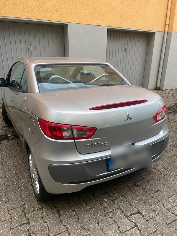 Grau Gebraucht 2009 Mitsubishi Colt Cabrio | 2.900 € (Teuer) - Bild 1/4