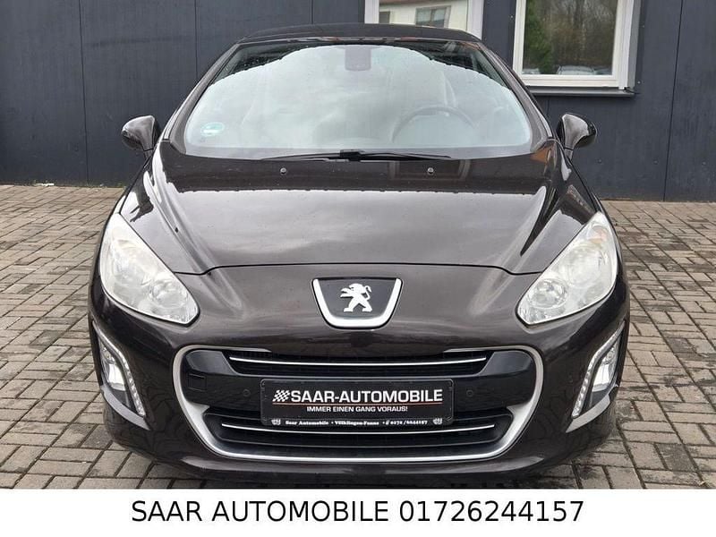 Gebraucht Peugeot 308 CC Allure 156 PS (114 kW) 2012 Braun Cabrio