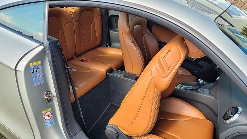 Gebraucht Audi TT Design 170 PS (125 kW) 2012 Beige Coupé