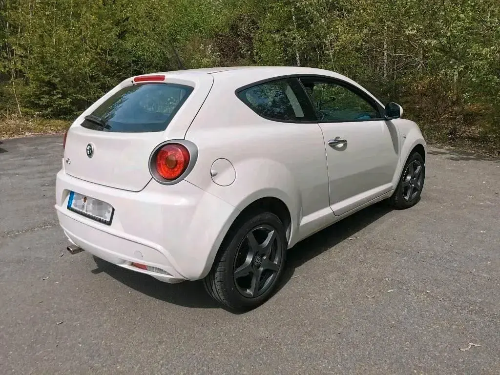 Brugt Alfa Romeo MiTo 79 HK (58 kW) 2009 Beige Hatchback