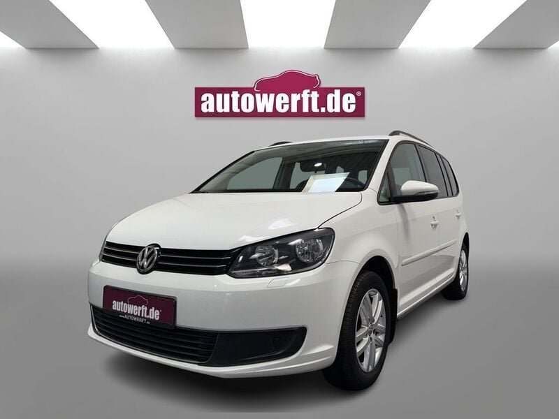 Weiss Gebraucht 2012 VW Touran R Van / Kleinbus | 4.990 € (Superpreis) - Bild 1/4