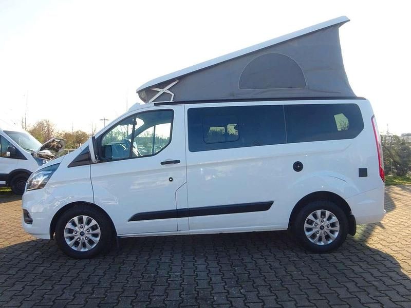 Gebraucht Ford Transit Custom Nugget 185 PS (136 kW) 2022 Frostweiss Van / Kleinbus