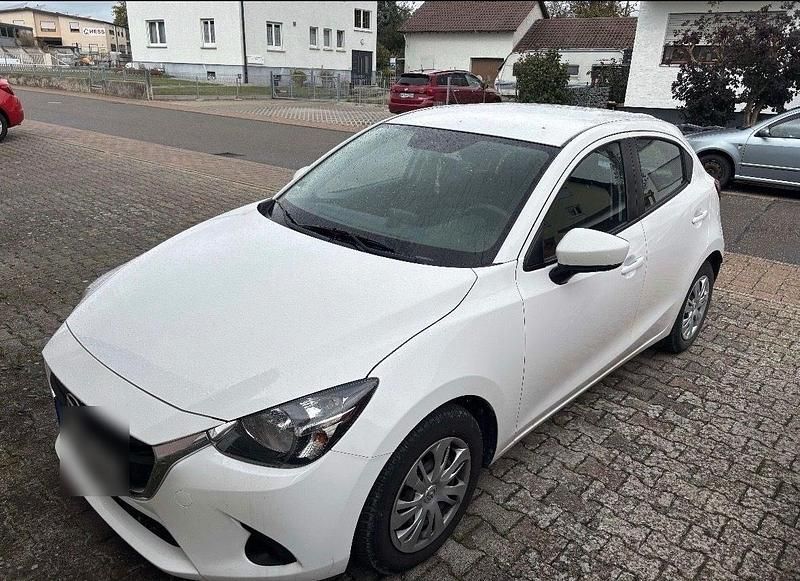 Gebraucht Mazda 2 75 PS (55 kW) 2019 Weiß Kleinwagen