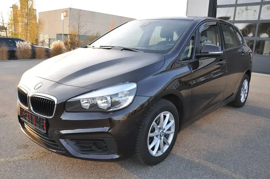 Gebraucht BMW 216 116 PS (85 kW) 2015 Braun Kombi