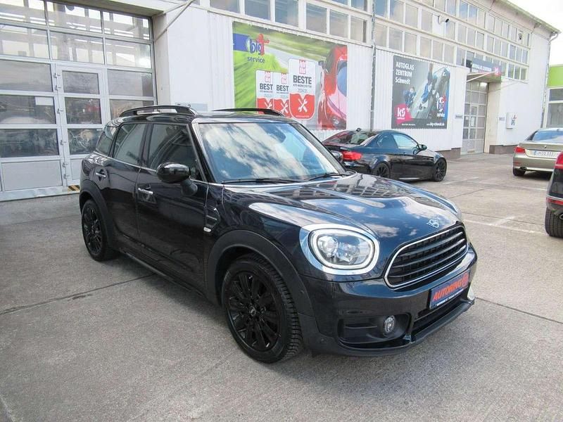 Gebraucht Mini Cooper Countryman 136 PS (100 kW) 2020 Midnight blue met. SUV