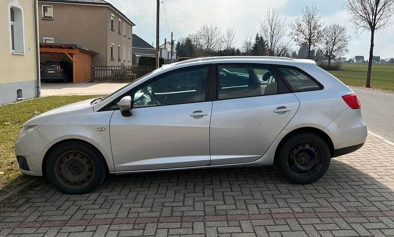 Gebraucht Seat Ibiza Style 105 PS (77 kW) 2011 Silber Limousine